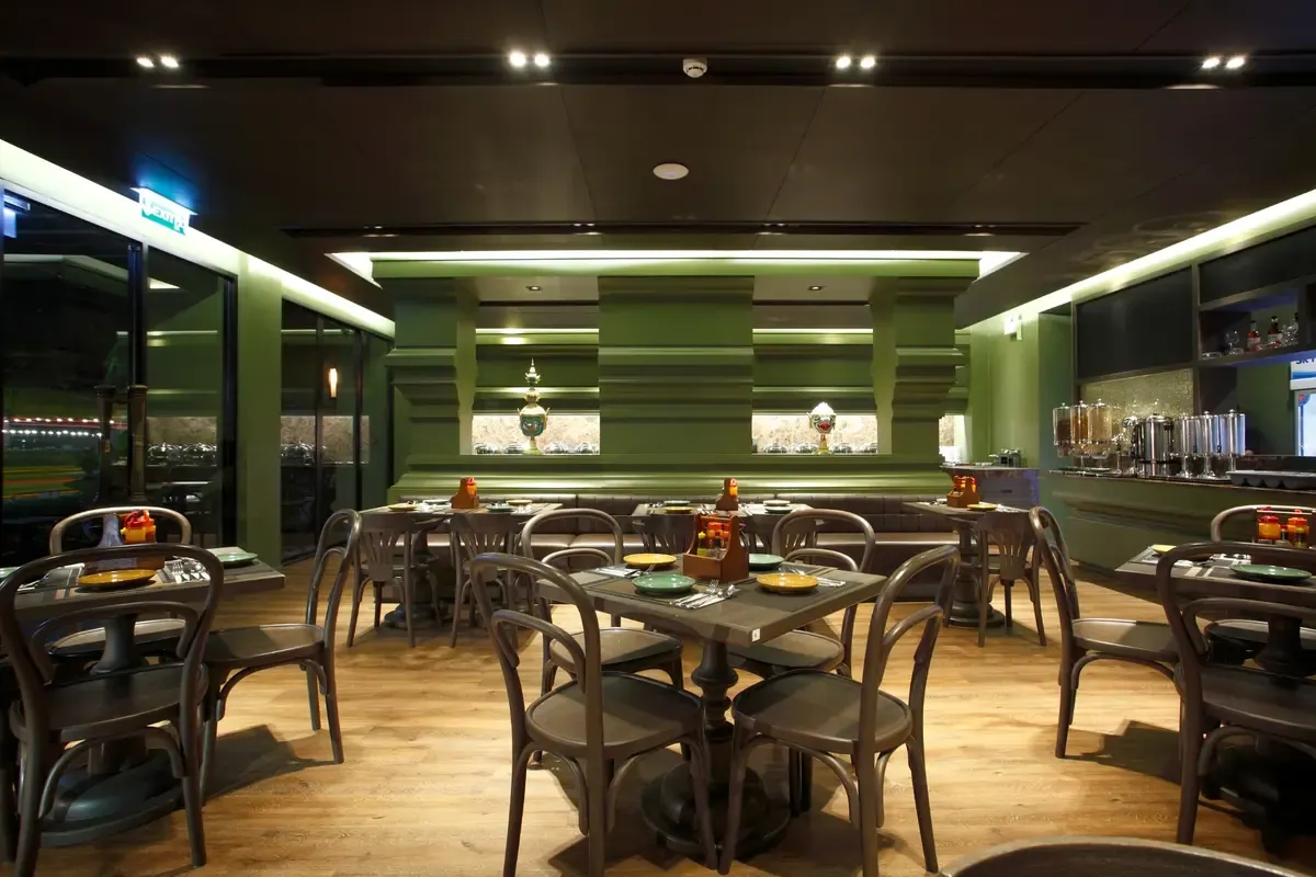 Srida Cuisine restaurant at Chillax Heritage Hotel Khaosan