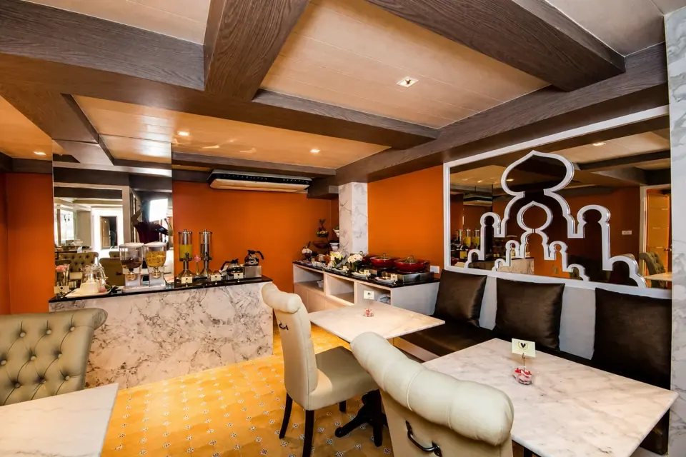 Kappu Kappu Café at Khaosan Palace Hotel