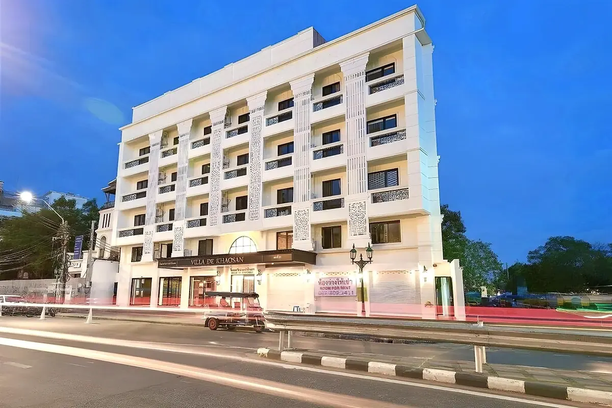 Hotel building at Villa De Khaosan Hotel